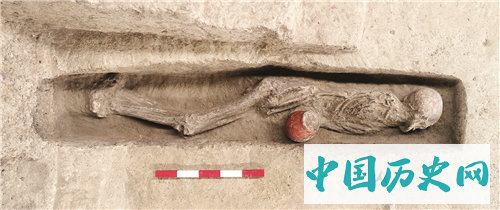 浙江义乌桥头遗址发现距今9000年左右上山文化环壕－台地聚落