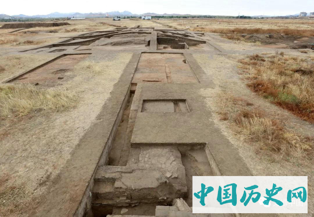辽上京遗址宫城内发现大型宫殿基址