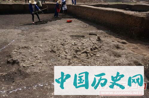 云南昆明海口镇大营庄遗址进行抢救性考古发掘