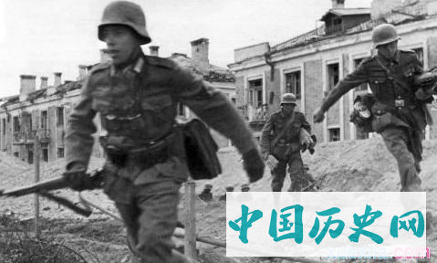 斯大林与德军的进犯历史